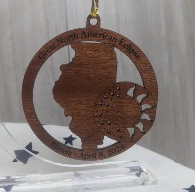 il_fullxfull.5379368191_jx1e 2024 Solar Eclipse Ornament